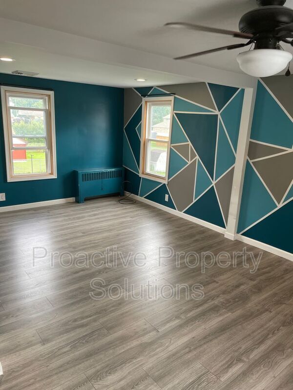 1023 Myers Ave Unit Rear, Blakely, PA 18452 Condo for Rent in Blakely