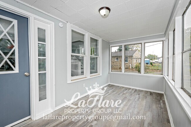 Foto del edificio - 5907 317th St