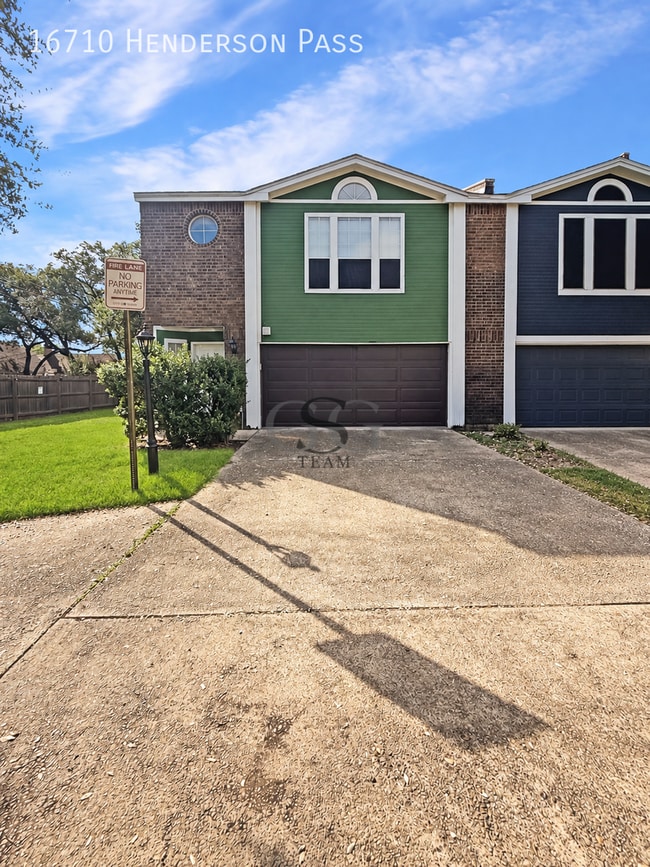 Building Photo - 16710 Henderson Pass
