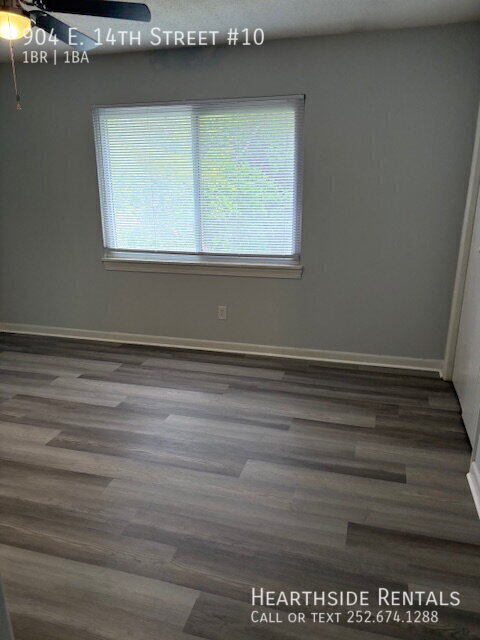 Foto del edificio - 904 E 14th St