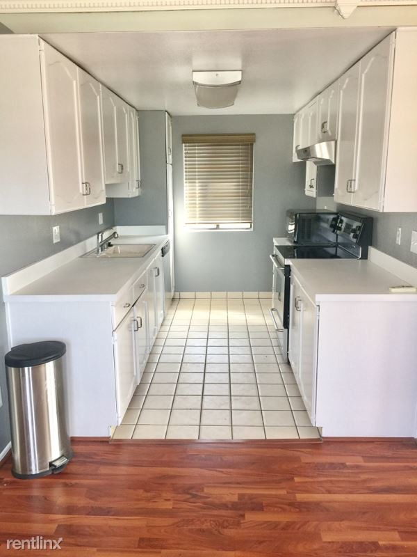 Foto del edificio - 2135 E 4th St