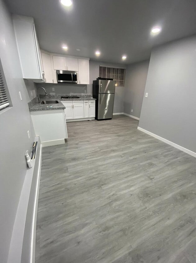 Foto del edificio - 925 Hunter Ave