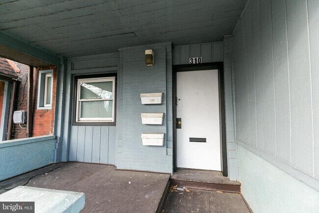 Foto del edificio - 310 N 32nd St