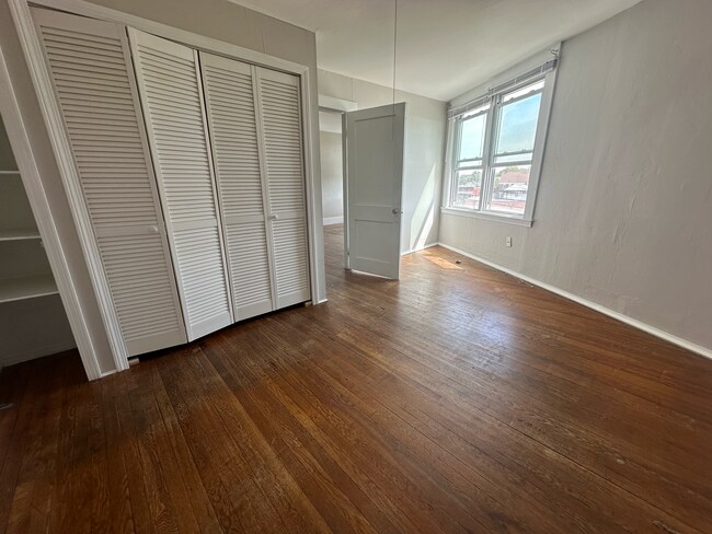 Building Photo - 59-65 Hanson St