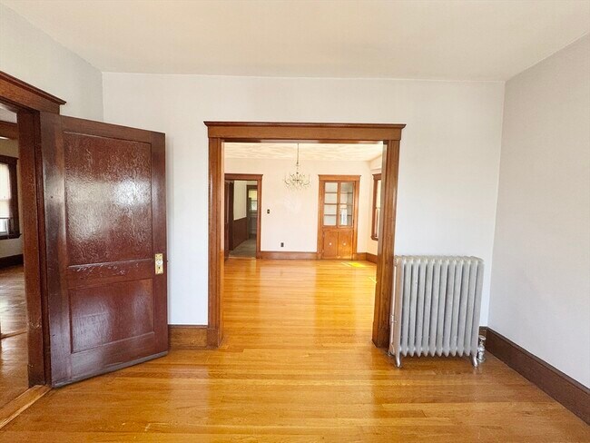 Foto del edificio - 211 Gladstone St