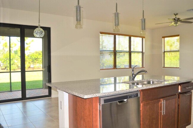 Building Photo - 3 br, 2.5 bath House - 4542 San Fratello Cir