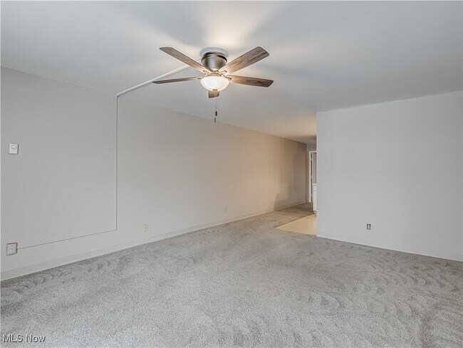 Foto del edificio - 2331 E Market St