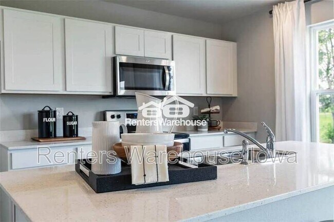 Foto del edificio - 1021 25th St SE