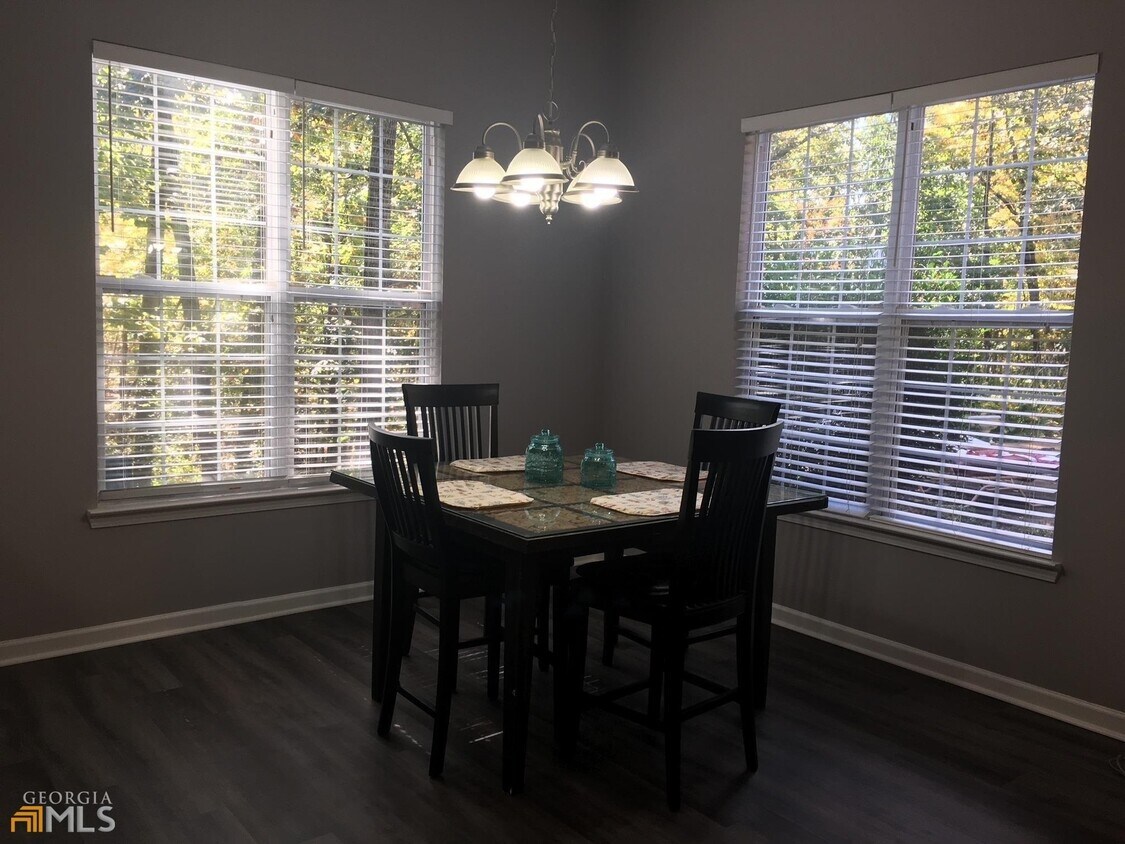 75 Fern Park Ln, Dawsonville, GA 30534 Room for Rent in Dawsonville