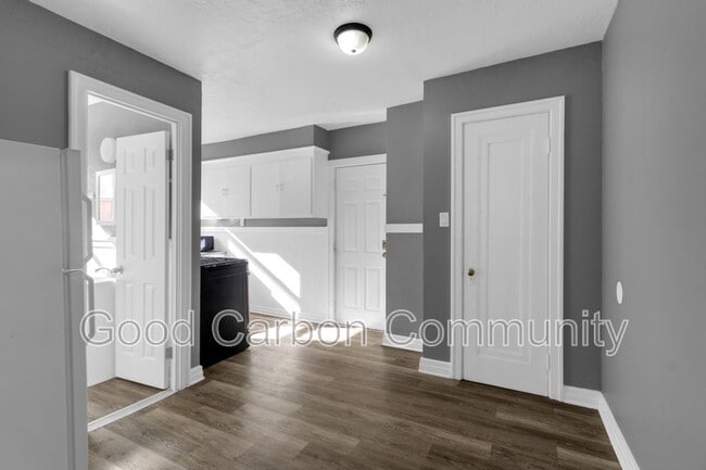 Foto del edificio - 326 Elmwood Ave