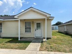 Building Photo - 1513 34th Ave