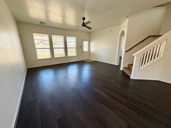 Foto del edificio - 26922 Henson Falls Dr