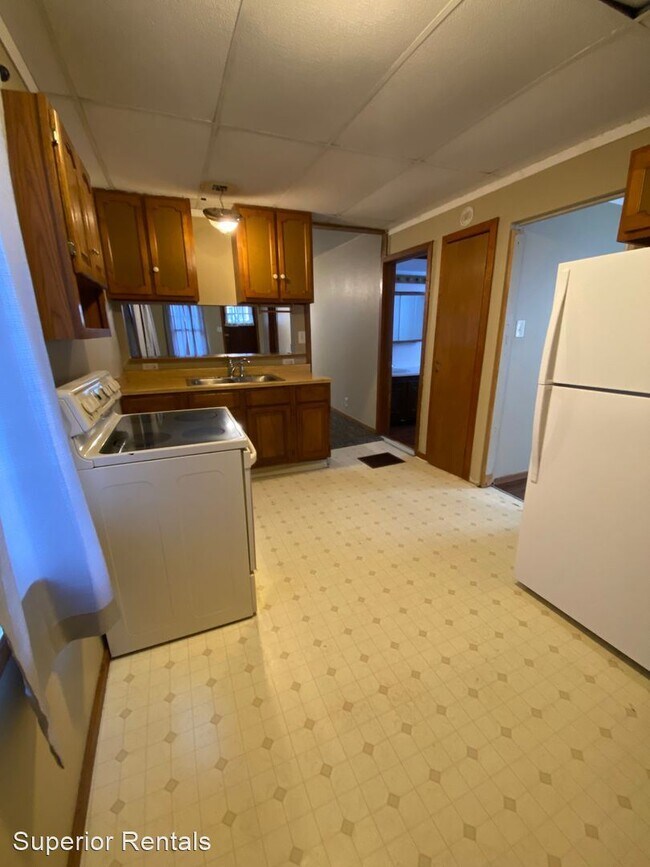 Foto del edificio - 2 br, 1 bath House - 909 Finkle Ave