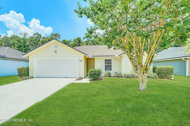 Foto del edificio - 4468 Cobblefield Cir W