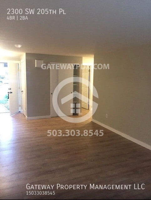 Foto del edificio - 2300 SW 205th Pl