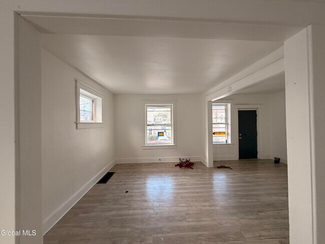 Foto del edificio - 21-23-23 Jackson St