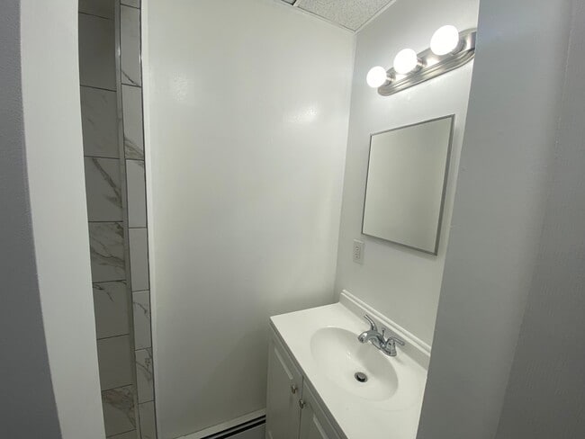 Building Photo - 29 High St