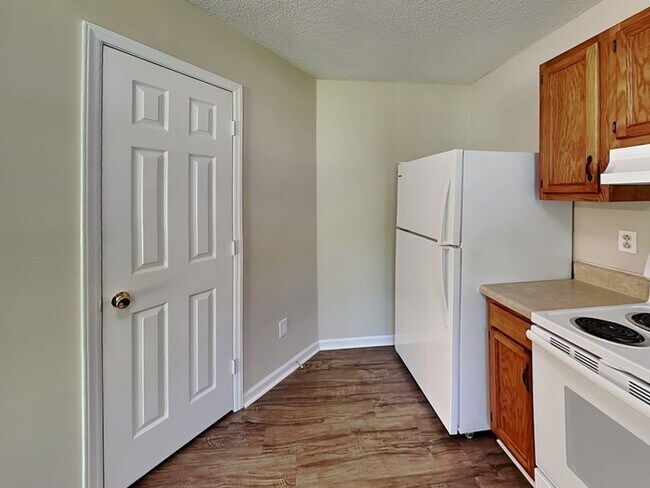 Foto del edificio - Classic 3 Bedroom Ranch ready for you!