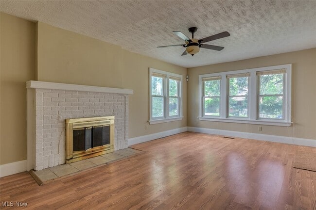 Foto del edificio - 3318 Tullamore Rd