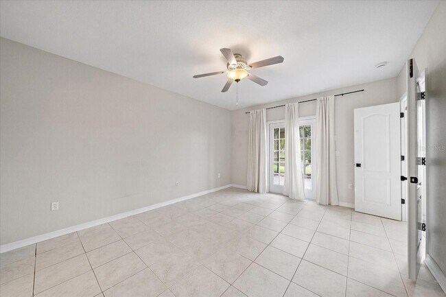 Foto del edificio - 8328 Haven Harbour Way