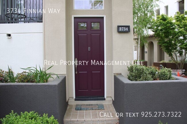 Foto del edificio - Beautiful 2 Bed/2 Bath Condo in Perfect Du...