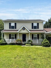 Building Photo - 4021 Creekside Dr