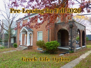 Building Photo - 1723 Laurel Ave