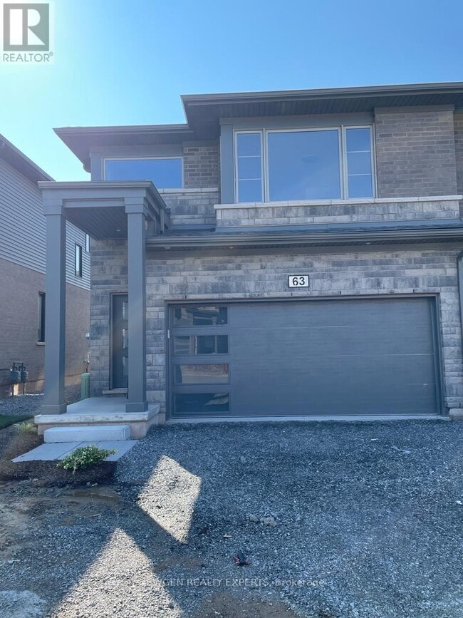 Building Photo - 4552 Portage Rd