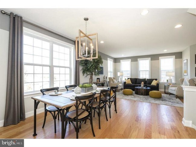 Foto del edificio - 1032 Chapman Cir