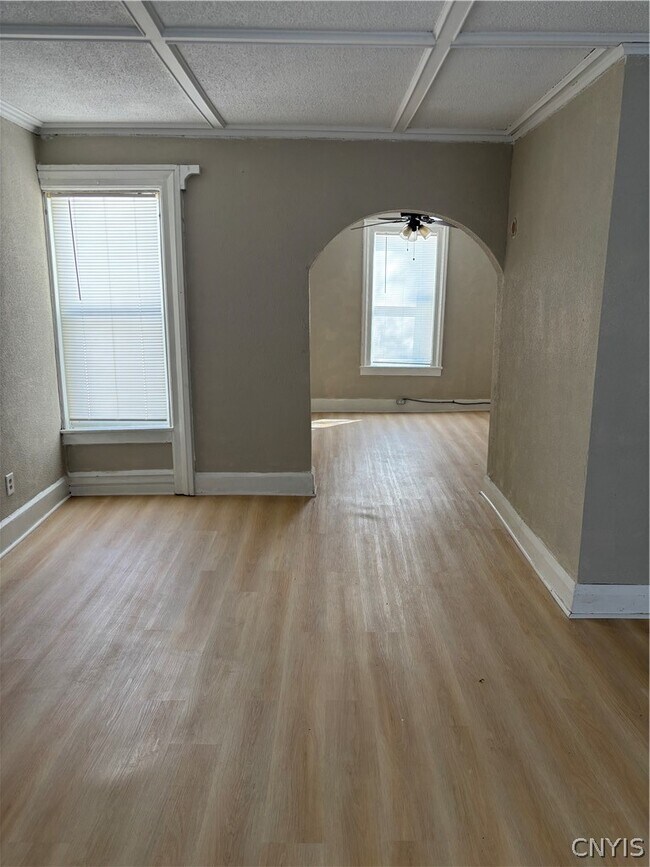 Foto del edificio - 108 Maple St