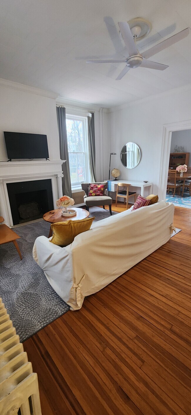 Foto del edificio - 342 Fairmont Ave
