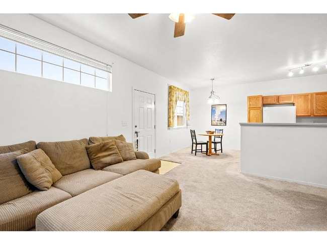 Foto del edificio - 3002 W Elizabeth St