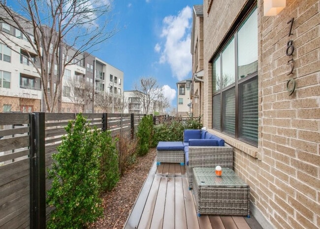 Photo - 7859 Verona Pl House