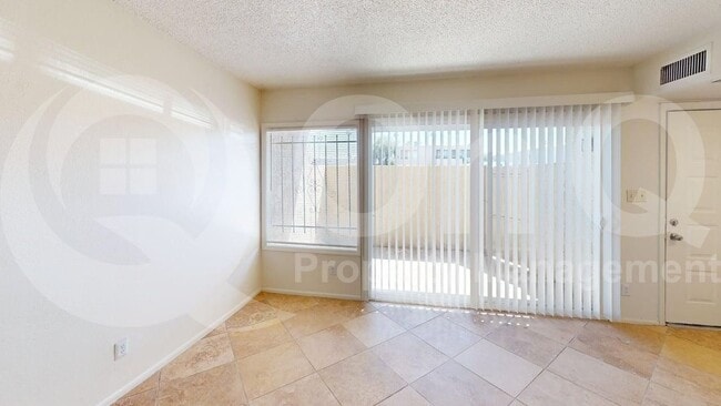 Building Photo - 2664 N 43rd Ave