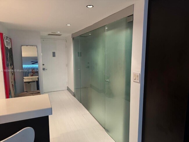 Foto del edificio - 1000 West Ave