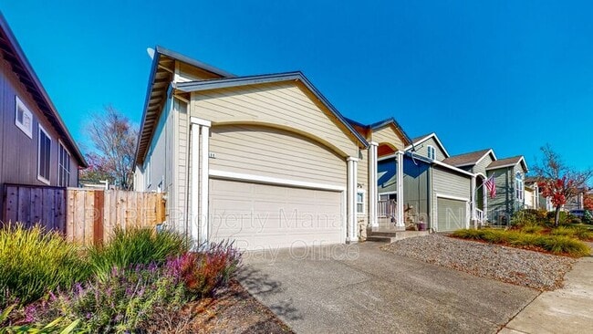 Building Photo - 5669 Raters Dr