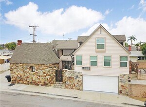 Building Photo - 108 E Date St