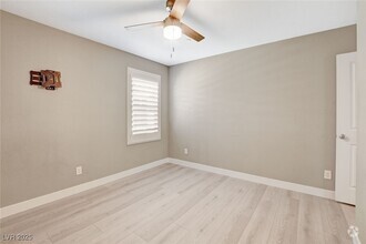 Building Photo - 139 Fulgora St