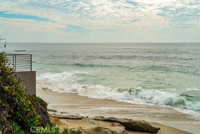 Building Photo - 1025 S Coast Hwy