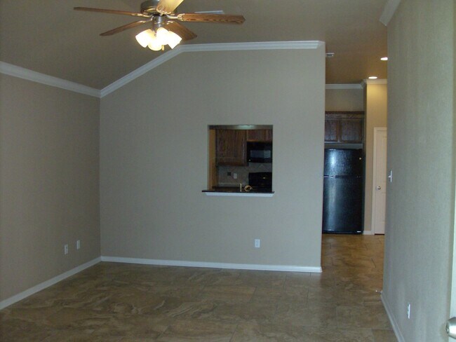 Foto del edificio - Gorgeous 2 bed/2 bath near Bunny Trail in ...
