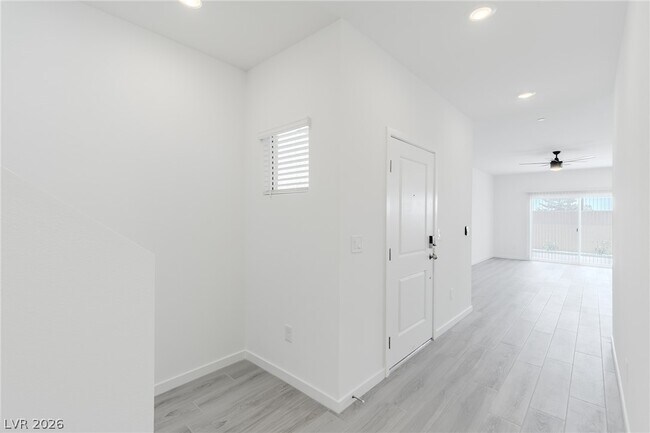 Building Photo - 3362 Sunlight Grove Ln