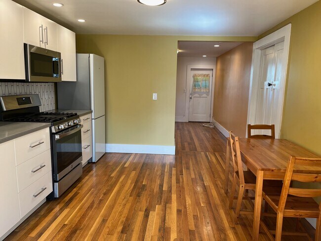 Cocina - 1469 13th St.