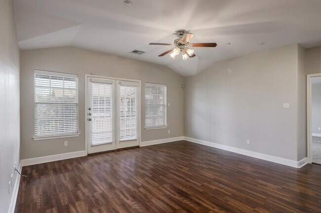 Foto del edificio - 14815 Avery Ranch Blvd