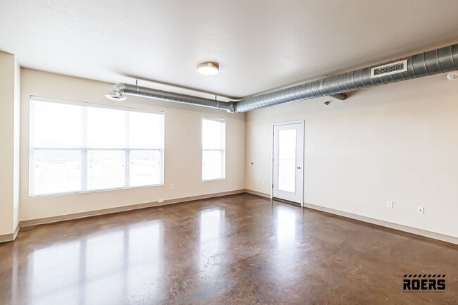 Interior Photo - 1919 Flats