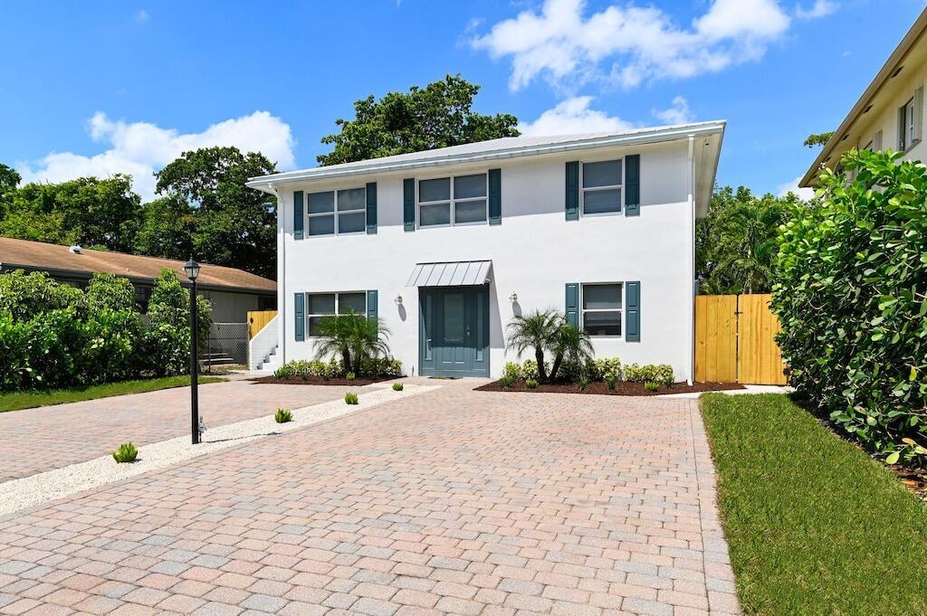 Foto principal - 224 NW 2nd Ave
