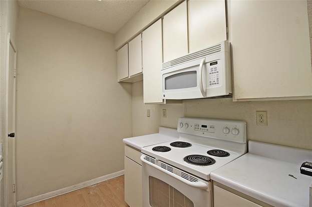 Photo - 10053 Westpark Dr Apartment