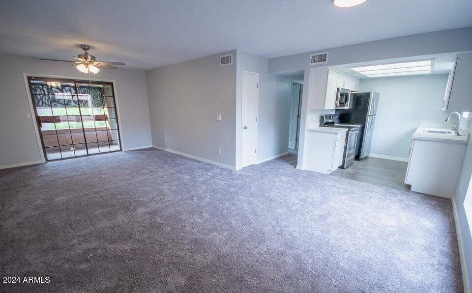 Primary Photo - 3131 W Cochise Dr