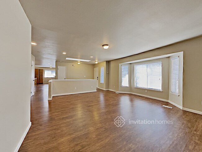 Building Photo - 3902 S 284th Pl