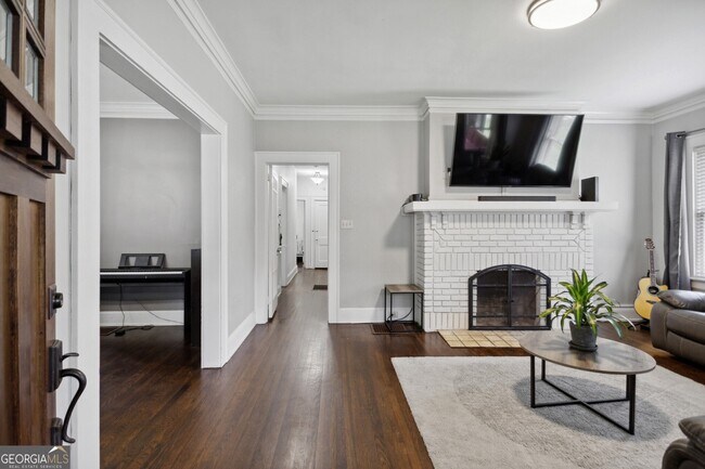 Foto del edificio - 1782 Walker Ave