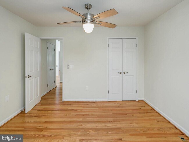 Foto del edificio - 10723 Gloxinia Dr